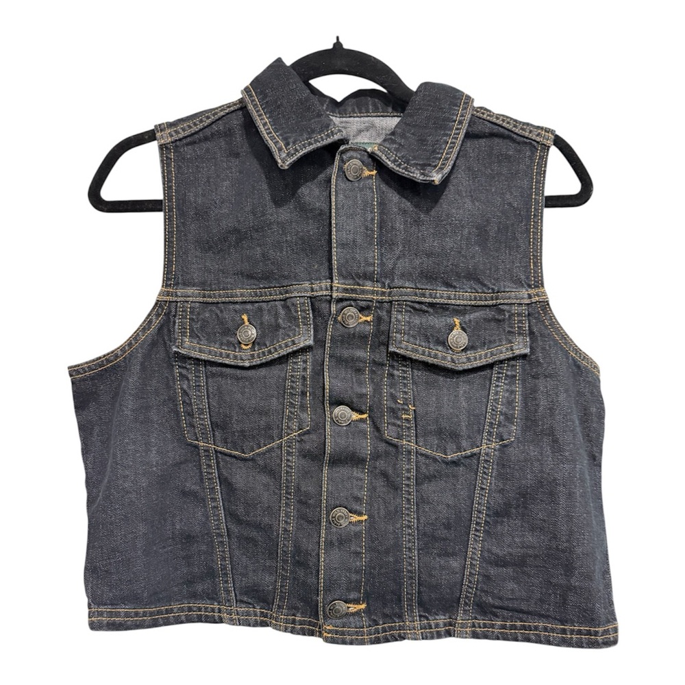 NWT Wild Fable Size: Medium Blue Denim  Button Down Vest